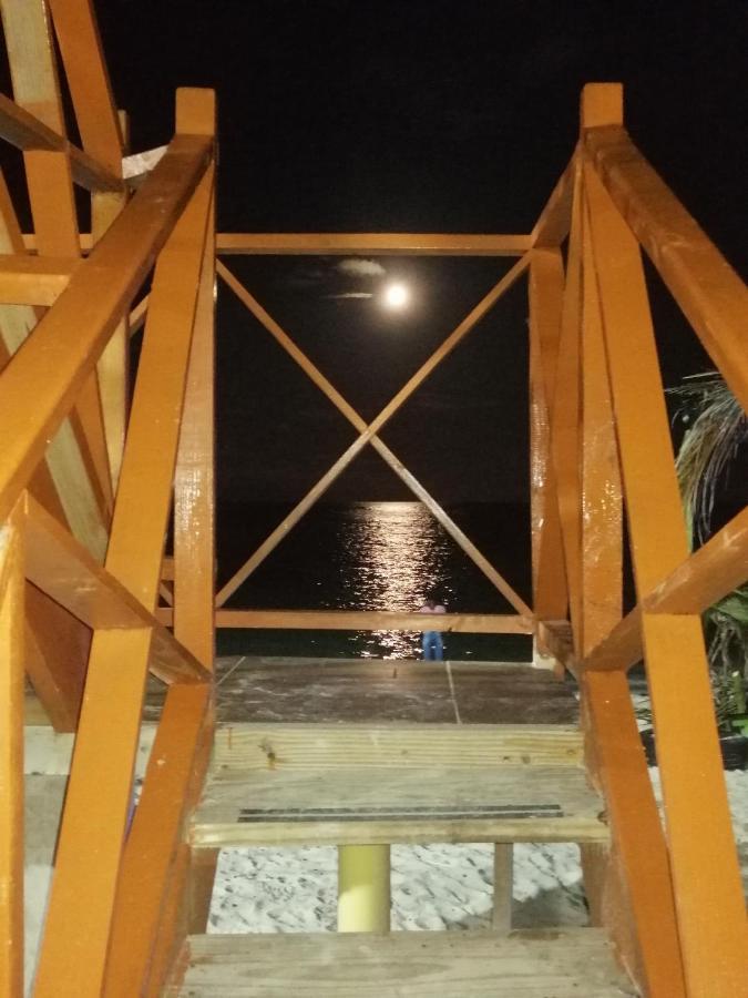 Miss Bassy'S Lodging Ξενοδοχείο San Andrés Εξωτερικό φωτογραφία
