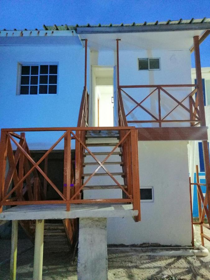Miss Bassy'S Lodging Ξενοδοχείο San Andrés Εξωτερικό φωτογραφία